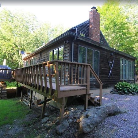 Quaint Stowe Cabin Exterior foto