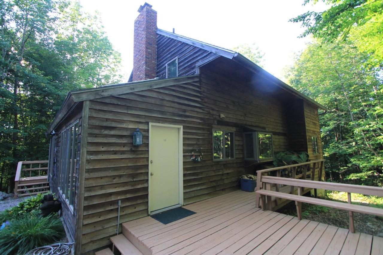 Quaint Stowe Cabin Exterior foto